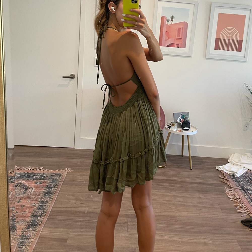 olive green flowy halter mini dress - Picture 4 of 4